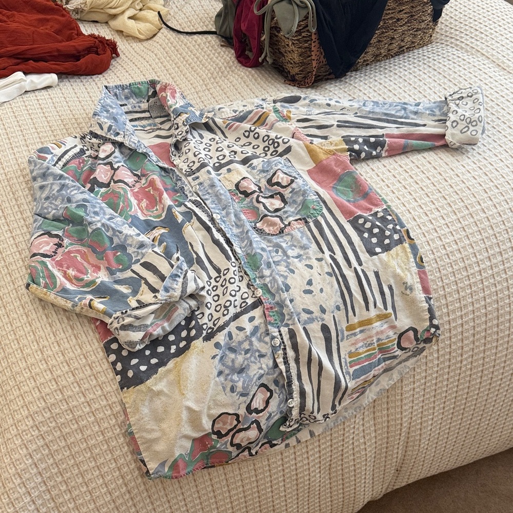 100% cotton thrifted vintage button down